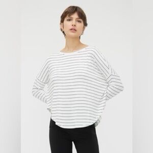 Kit + Ace Charlotte Lounge Pullover